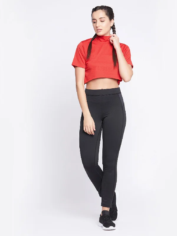 Red Comfort Fit Turtleneck Active Crop Top